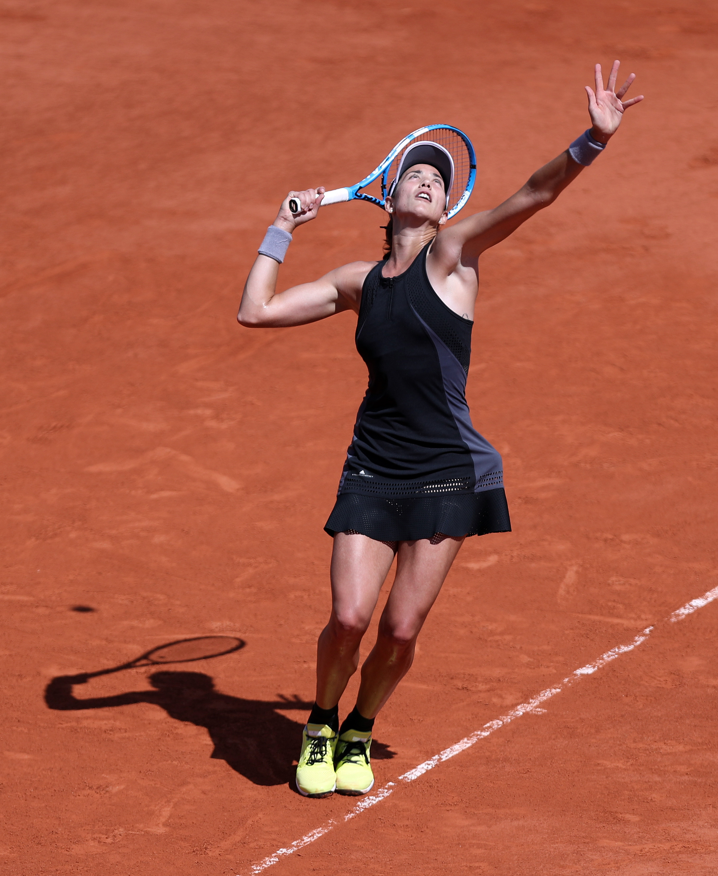 九游娱乐-关于哈兰德巅峰对决，穆古鲁扎与70激战巴塞罗那分钟，回归赛场胜负难料！的信息