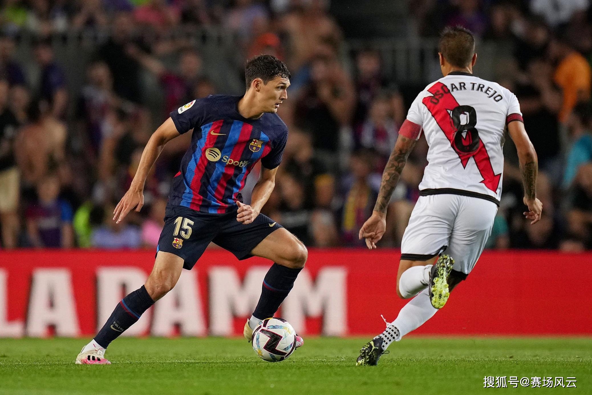 九游娱乐-莱万多夫斯基爆冷击败TES，绝杀引爆全场！的简单介绍